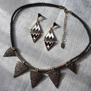 Gold tone Aztec pattern earrings